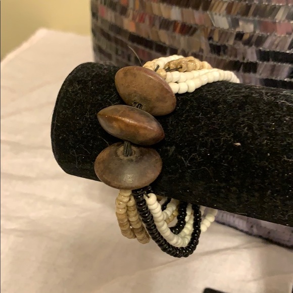 🔥NWOT Handmade Multi-strand Beaded Bracelet! - Picture 3 of 3